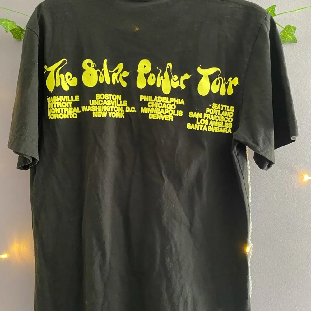 Lorde Solar Power Concert Tee - Picture 4 of 4